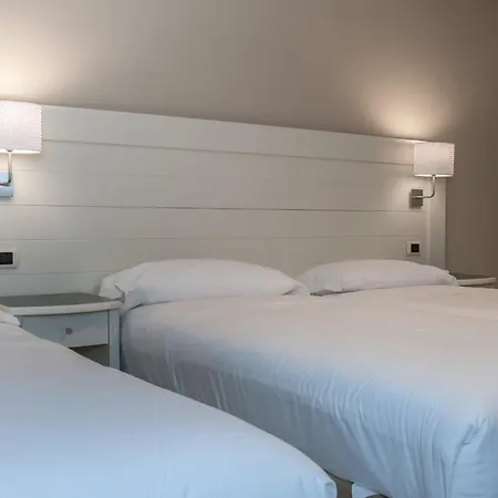 Hotell Astoria 3*