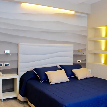Astoria 3* ויקו אקוונסה