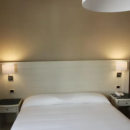 Astoria Szálloda 3*