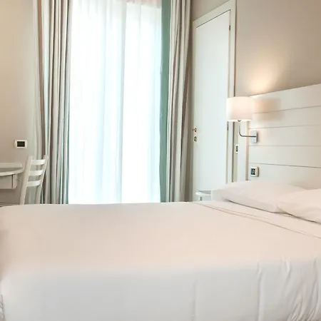 Szálloda Astoria 3*