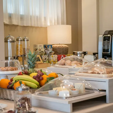 Astoria 3* Вико-Экуенсе